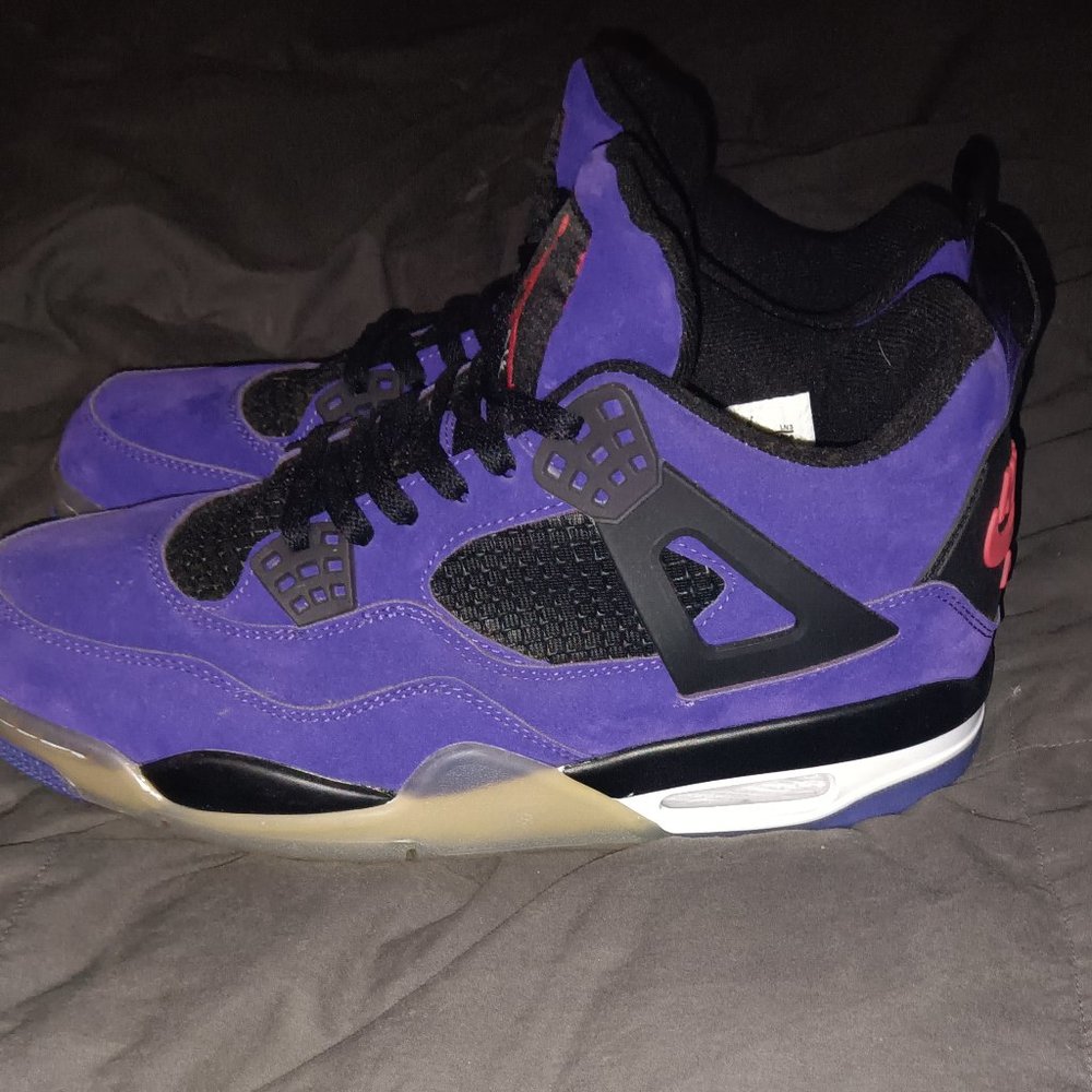 Jordan 4 - Picture 3 of 4